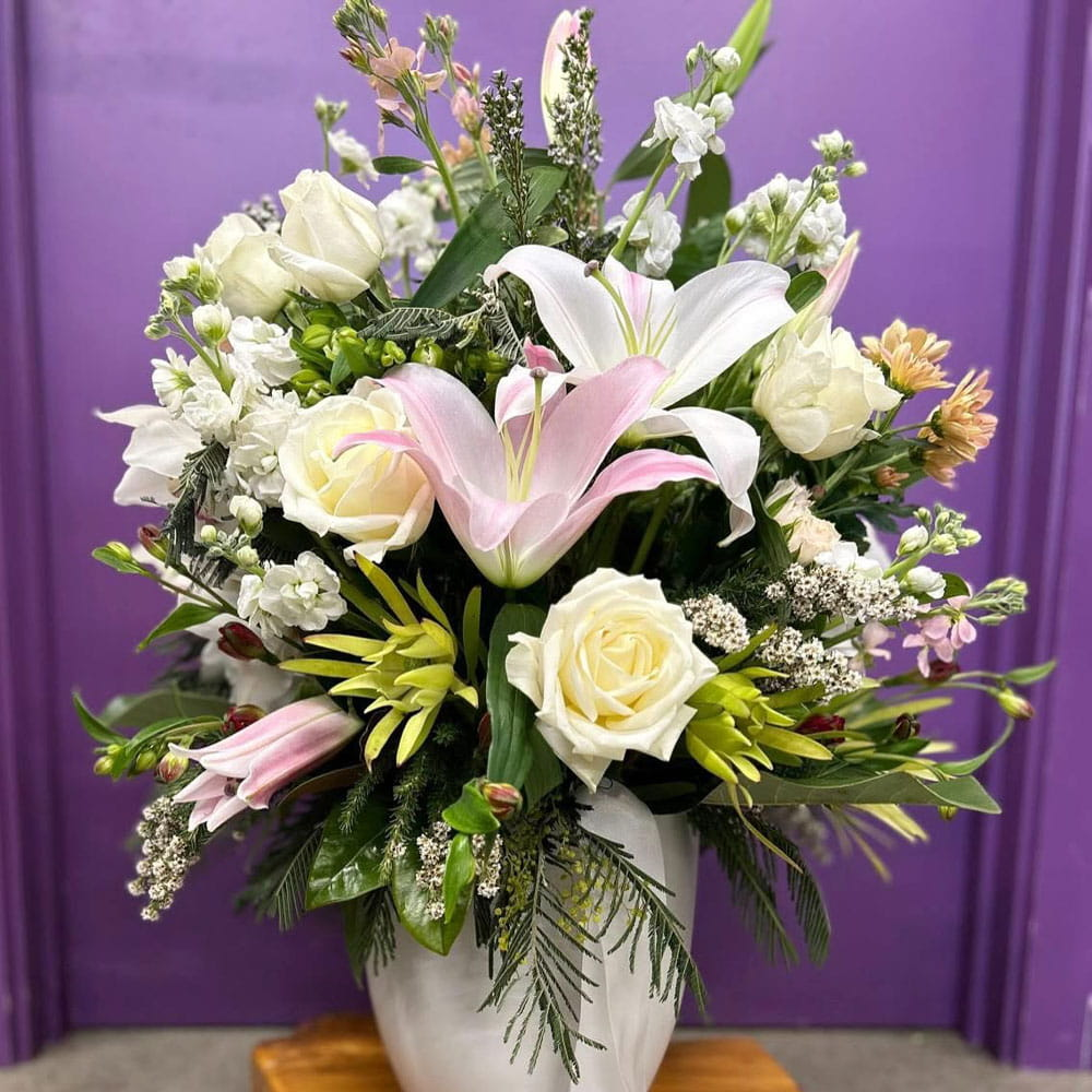Timeless Elegance Vase Product Image